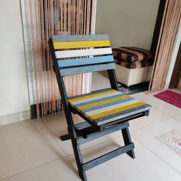 Multicolor Plastic Eco Azure Folding Chair